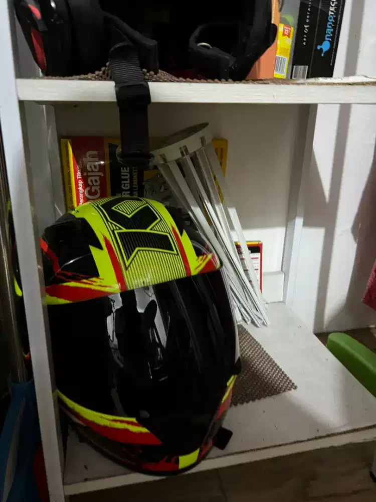 helm kyt R10 Dot SNI ukuran XL