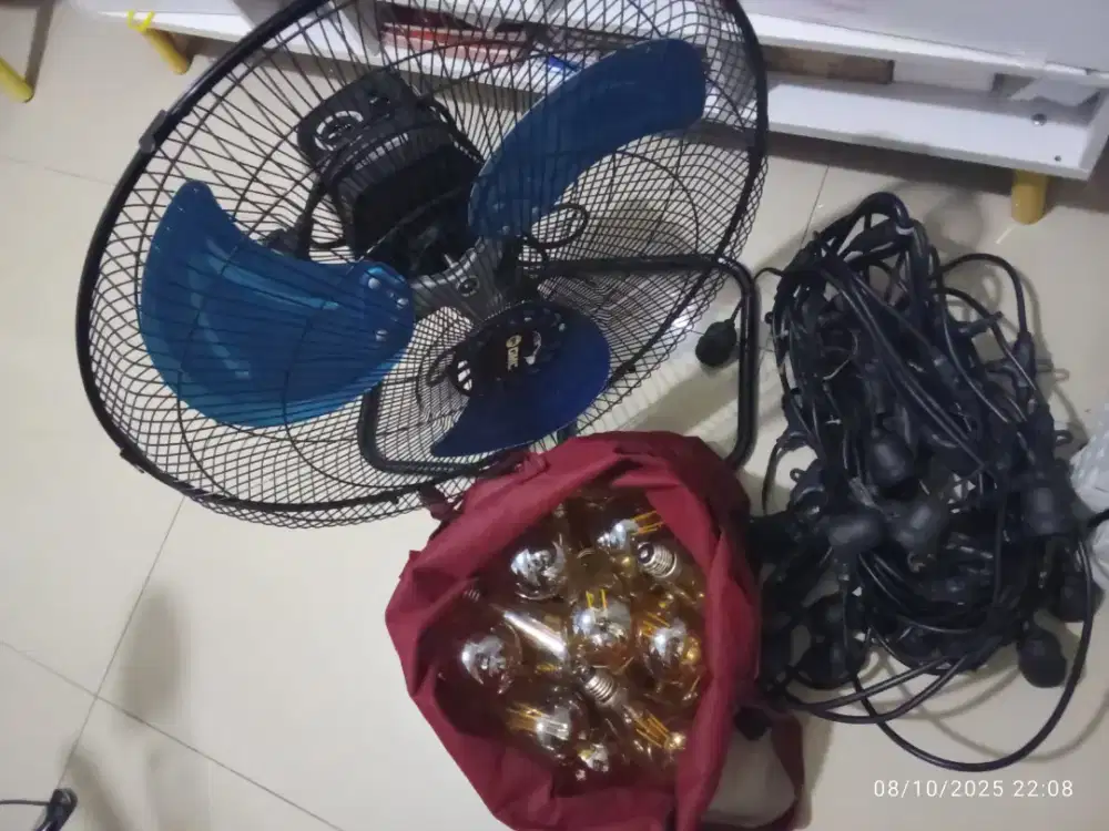 Jual lampu hias untuk cafe / taman + kipas angin meja gmc