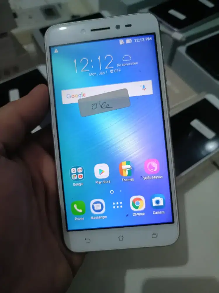 Asus Zenfone Live ram 2/16gb 4g aman ex resmi hp+dus normal jaya
