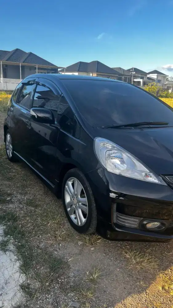 HONDA JAZZ 2011