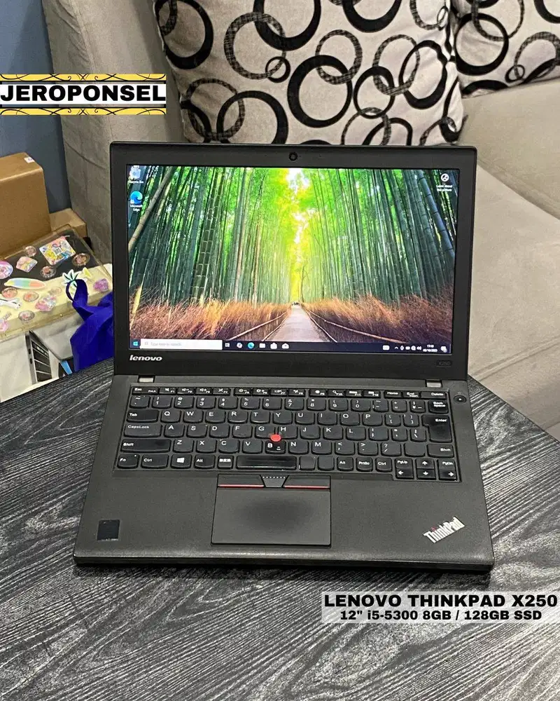 LENOVO THINKPAD X250 12 i5-5300 8GB / 128GB SSD MURAH ORIGINAL GARANS