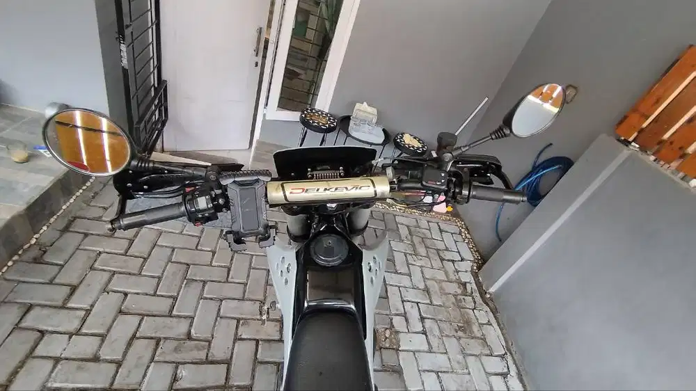 Kawasaki D-Tracker Supermoto