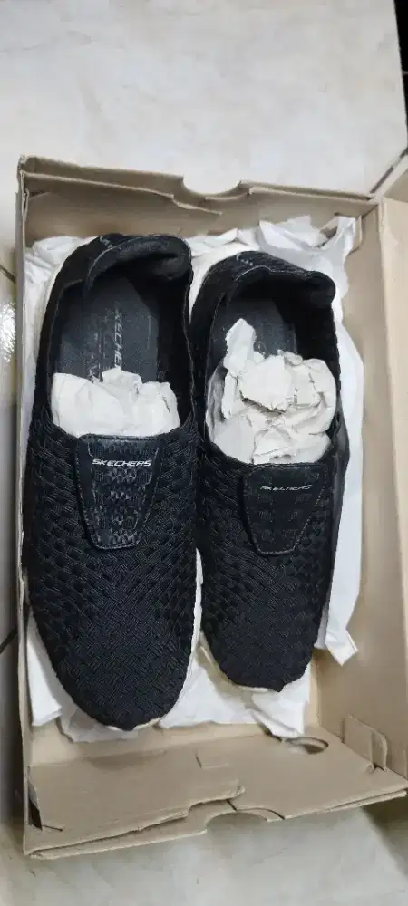 Dijual Sepatu Skechers wanita