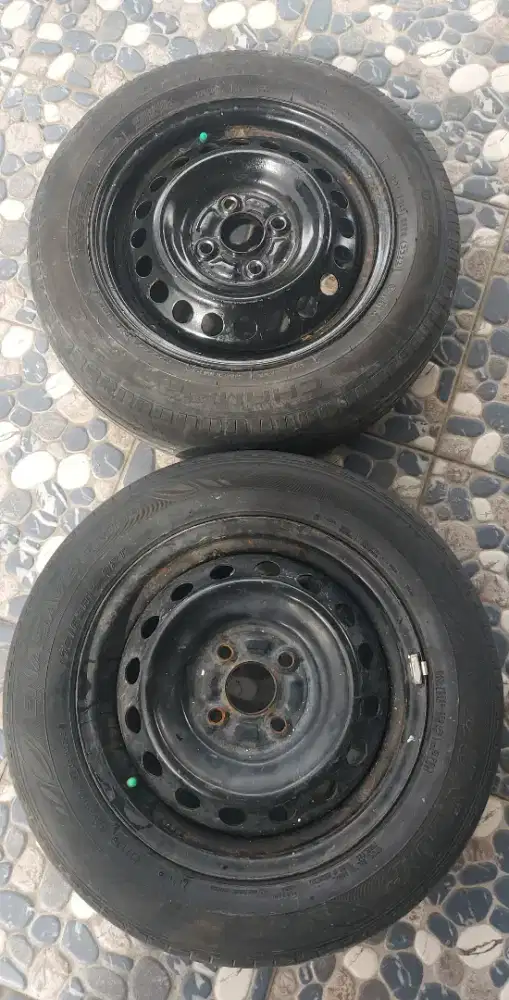 Ban serap ring 14 pcd 4x100