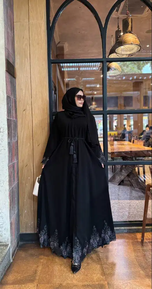 BUSANA ABAYA  MUSLIM