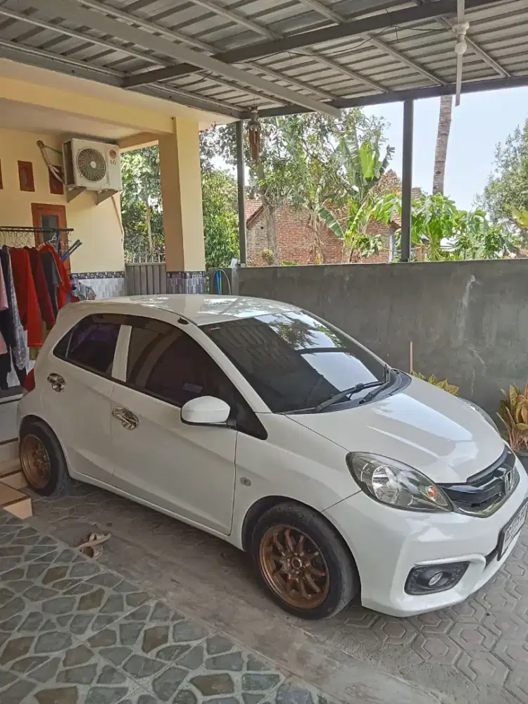 Brio E pmk 2016,ac sudah digital