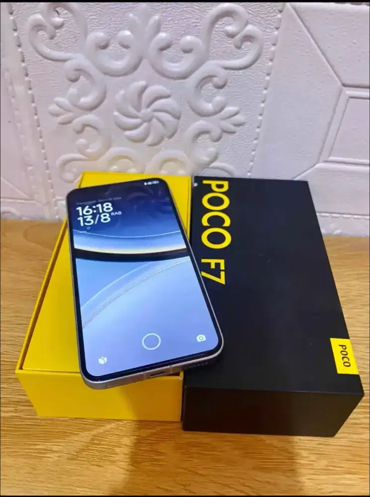Poco f7 fullset nominus