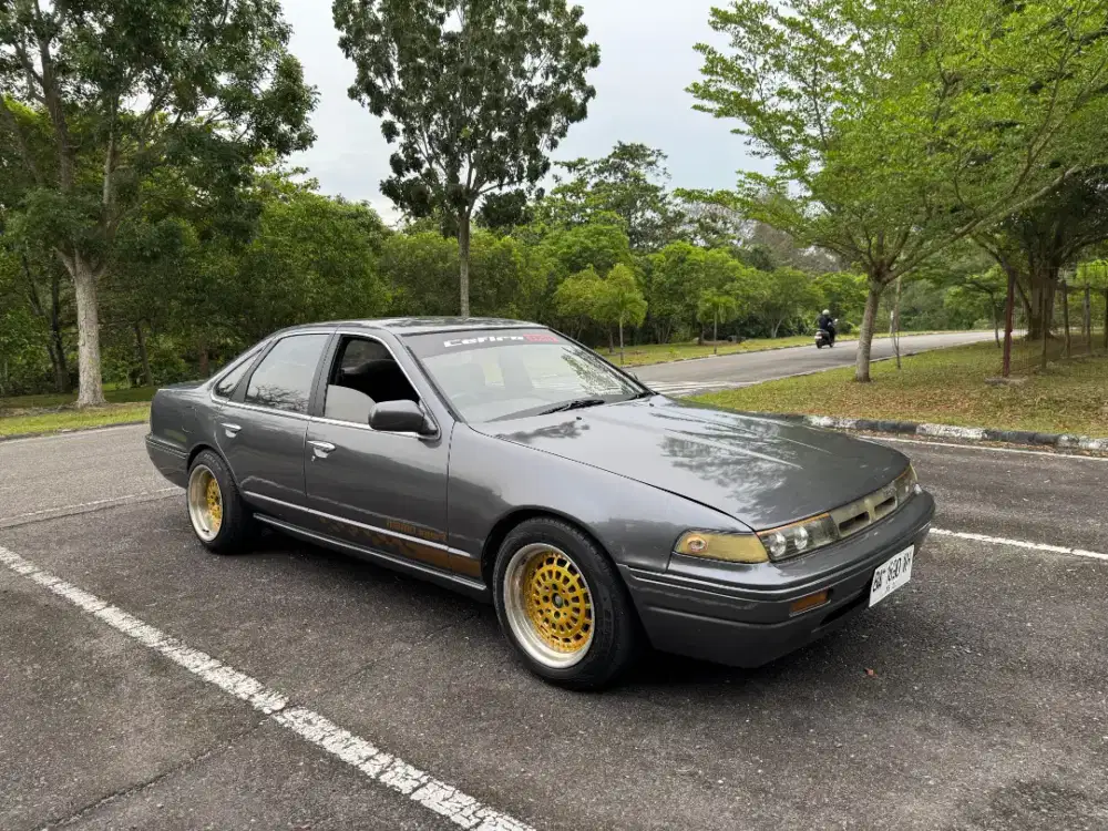 Dijual Nissan Cefiro A31