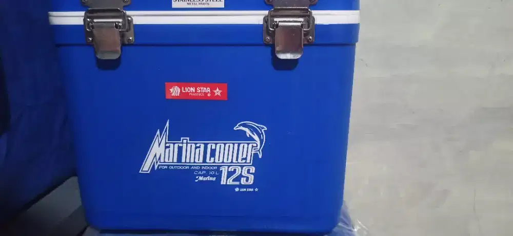 Marina cooler box 12s