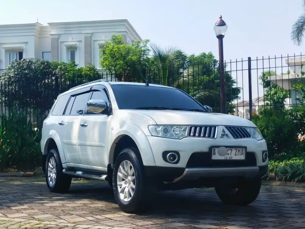 Pajero 2009 matic solar murah seolx