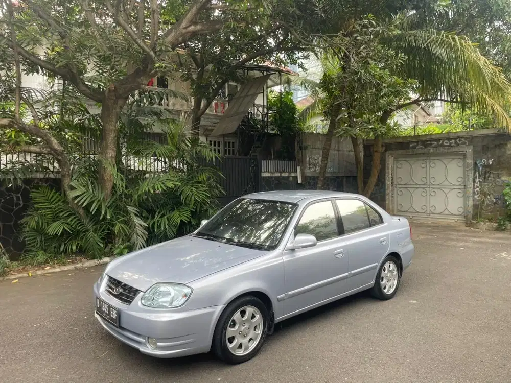 Hyundai Accent Tahun 2005