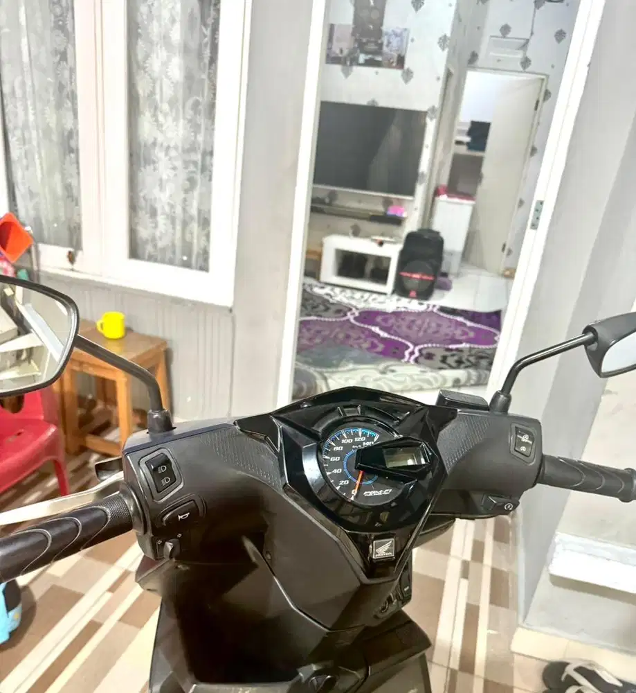 Jual BEAT deluxe 2024 jarang pakai, tipe tertinggi