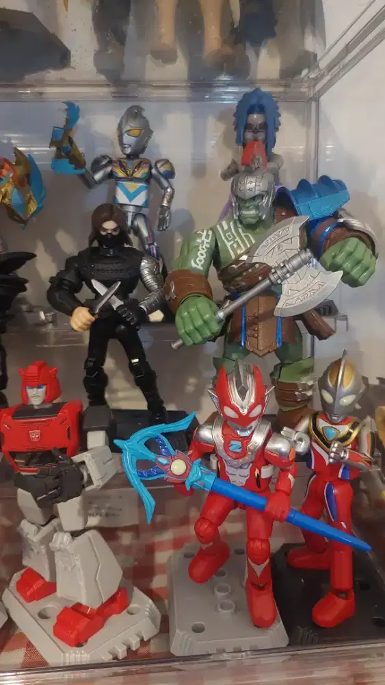Mini action figure