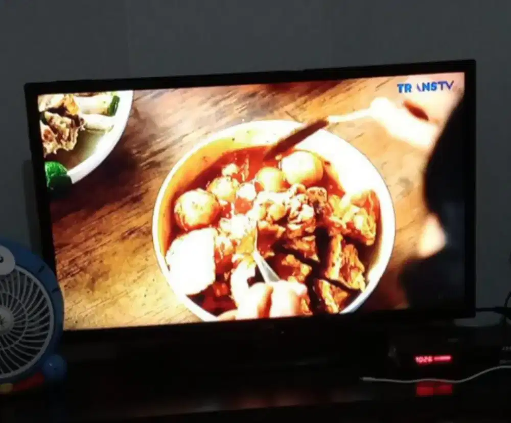 TV LED Merk LG Layar 32 Inch