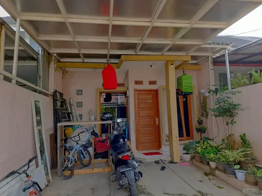 Rumah 1 lantai di Komplek Cisaranten Kulon Arcamanik Kota Bandung