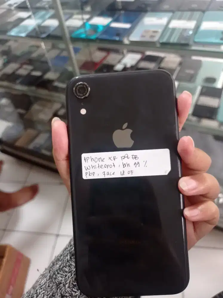 Iphone xr 128gb whitespot bh 99% pbp, face id off