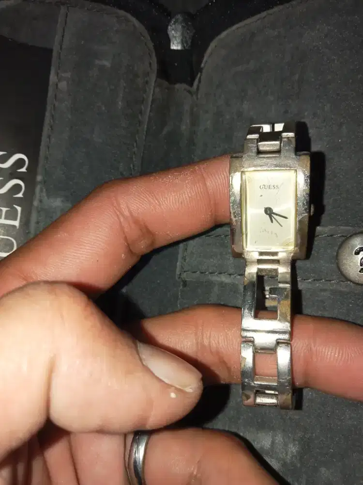 Jam tangan pria Guess orginall