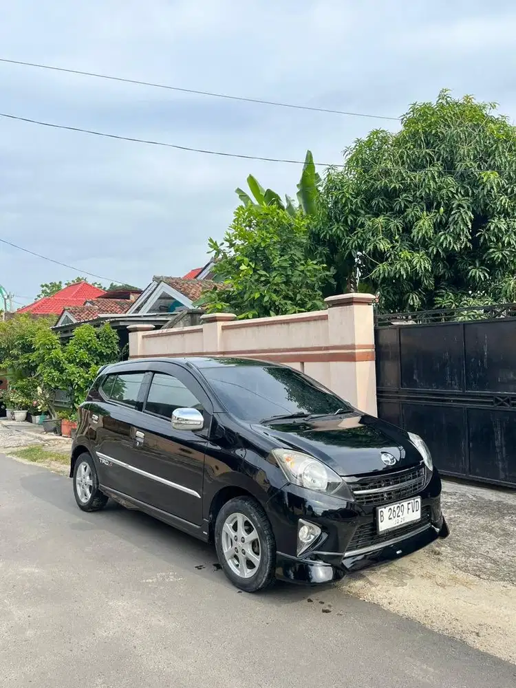 Dijual agya tahun 2014