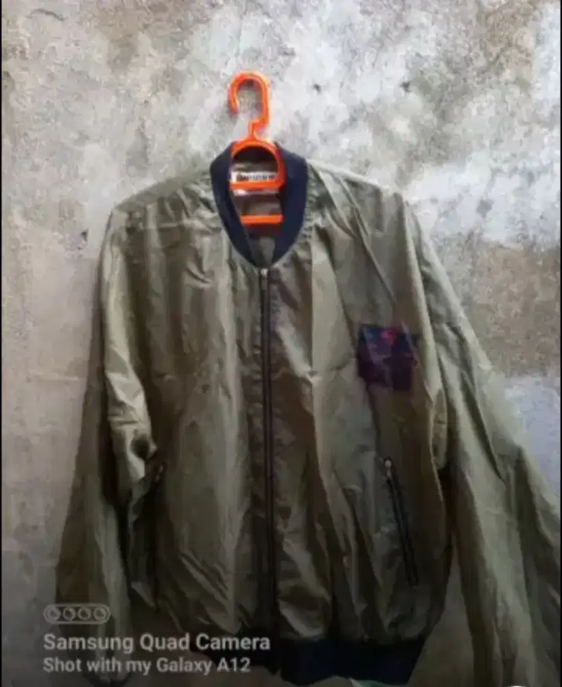 Jaket Bomber Michiko London,Mulus,size L