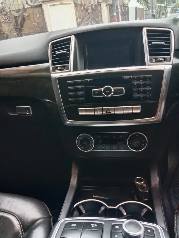 Mercedes-Benz ML400 2016 Bensin