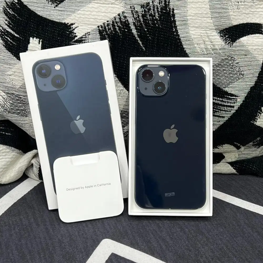 iPhone 13 Midnight 256 GB iBox