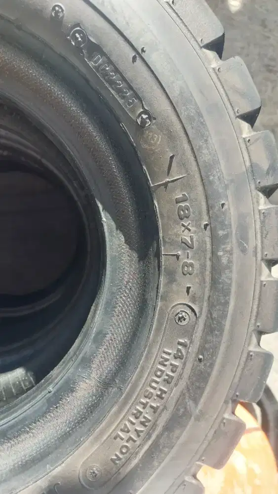 BAN FORKLIFT BAN FORKLIP