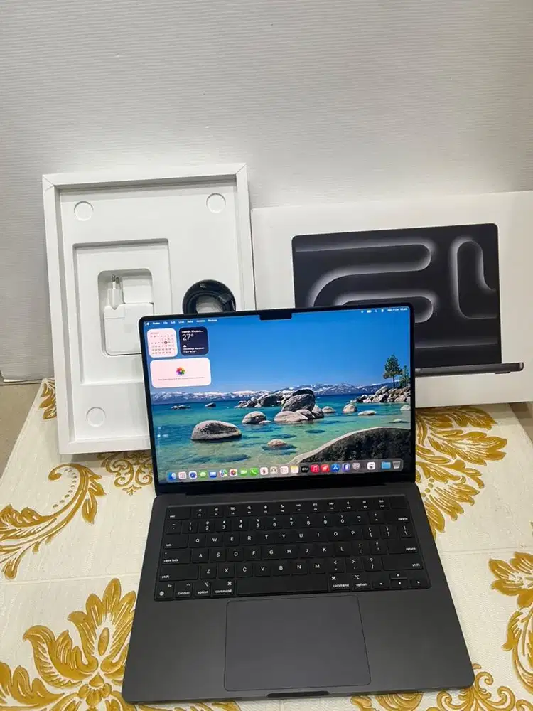 Macbook Pro 14 inch M4 16GB 512GB IBOX Second Mulus Fullset Original