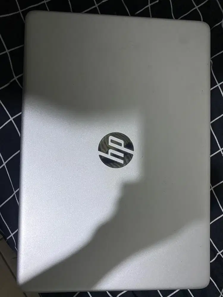 Jual cepat Laptop HP 14s