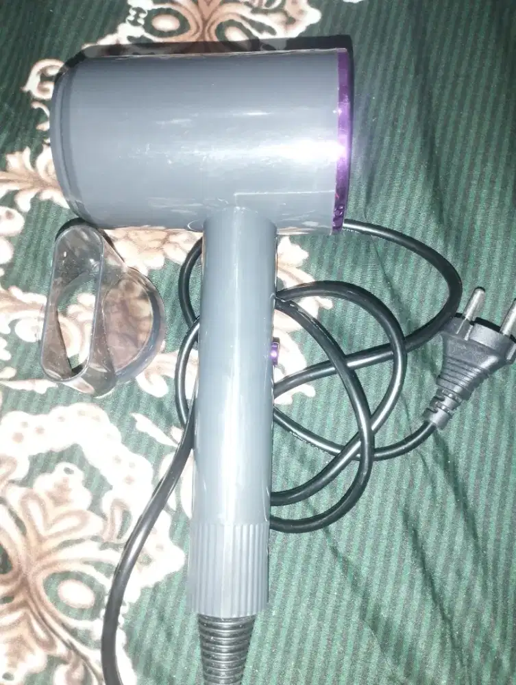 HAIRDRYER HITAM