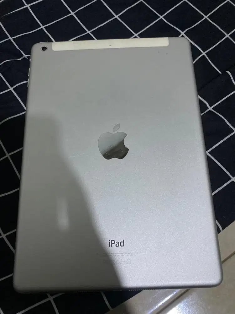 Jual cepat Ipad air wifi celuller