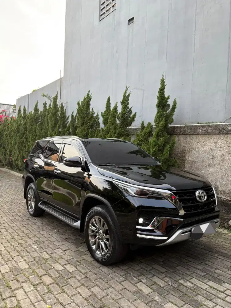 TOYOTA FURTUNER VRZ SOLAR A/T 2021