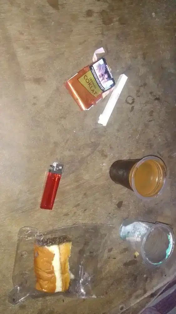 Butuh pekerjaan yang ada tempat tinggal dapet makn