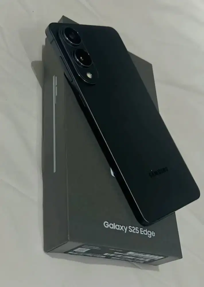 Samsung S25 Edge 12/512gb GARANSI RESMI SEIN 2026