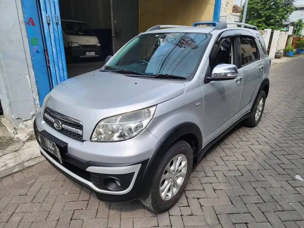 DAIHATSU TERIOS 1.5 TX MANUAL 2015 MANUAL SURABAYA