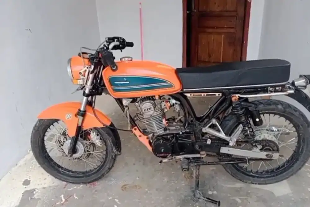 di jual motor cb . cepat