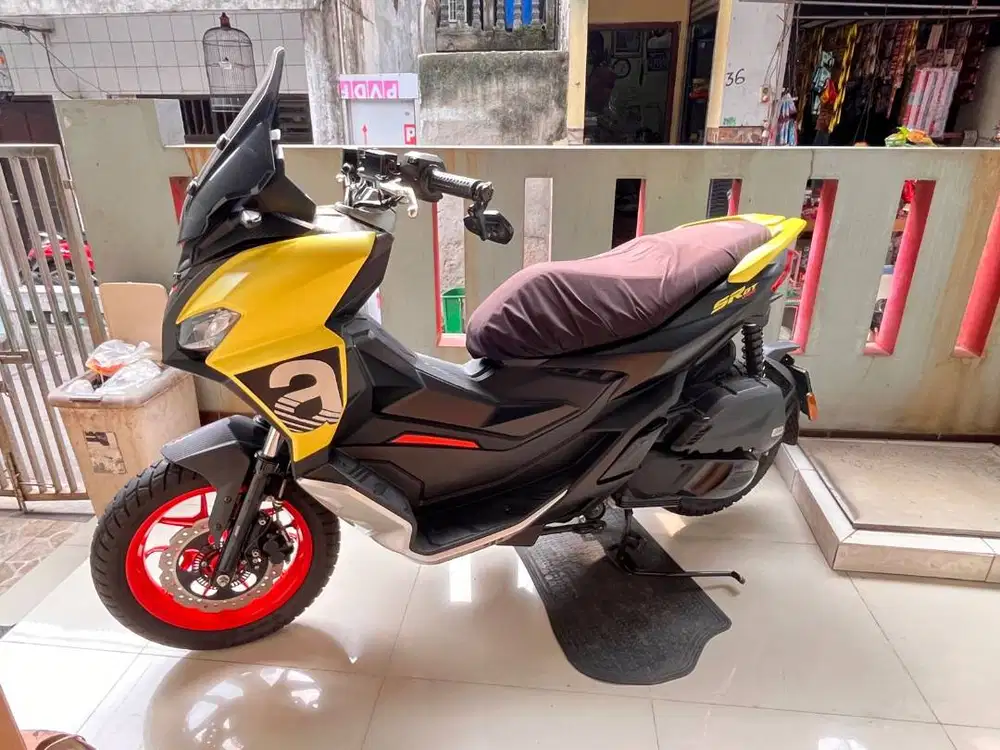 aprilia sr gt 200 kuning 2023 jakarta utara