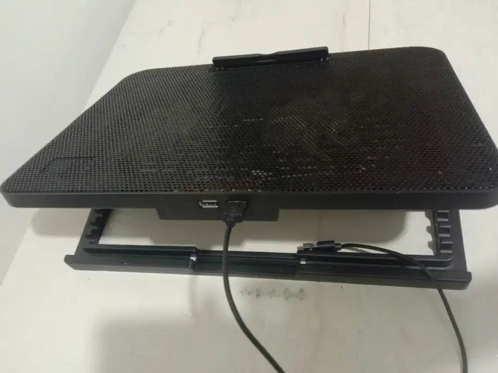 Kipas angin laptop