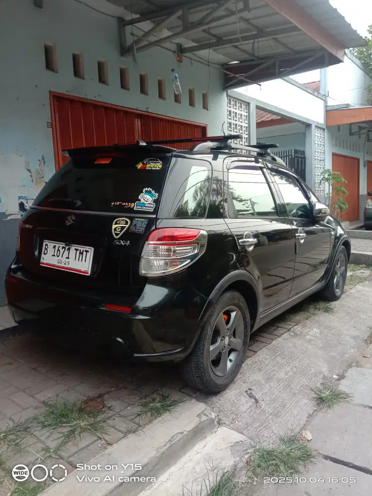 Suzuki SX4 2010 Bensin