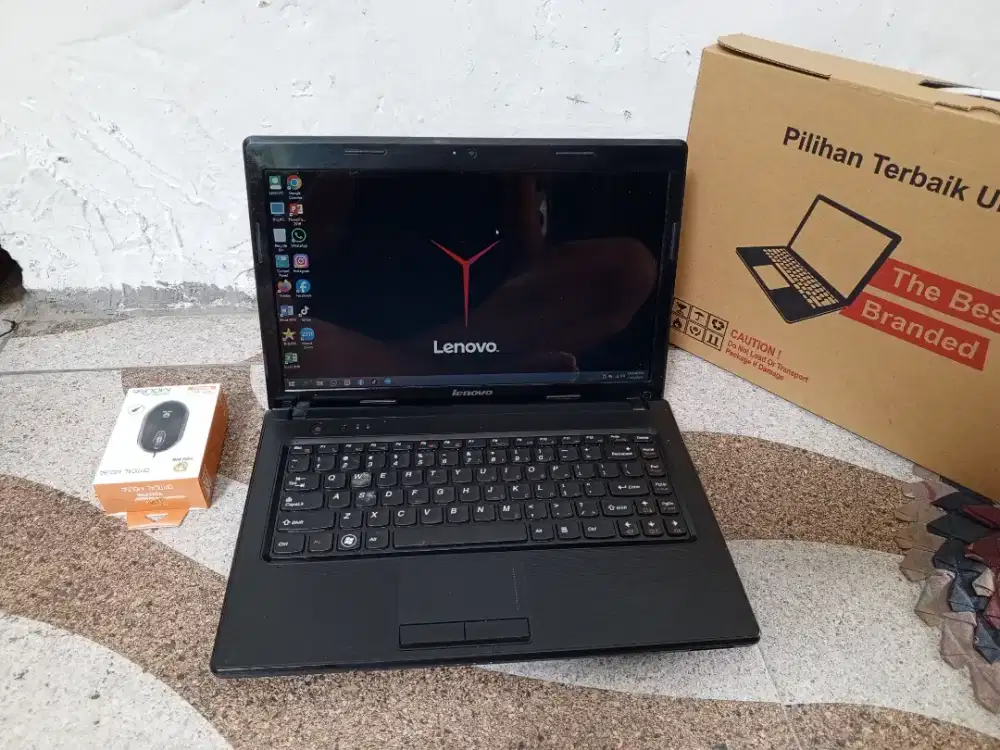 Di Jual Cepat Laptop Lenovo  slim, core i3 , ram 8 GB, normal