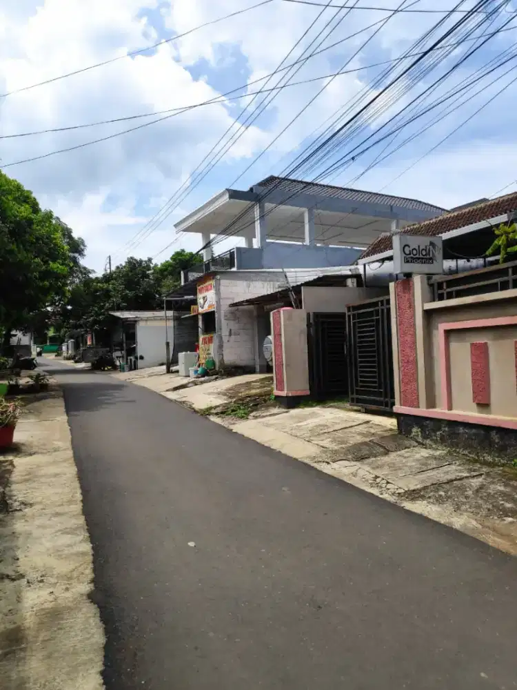Dijual Rumah 2 lantai bisa buat Kos kosan di Mulawarman Tembalang
