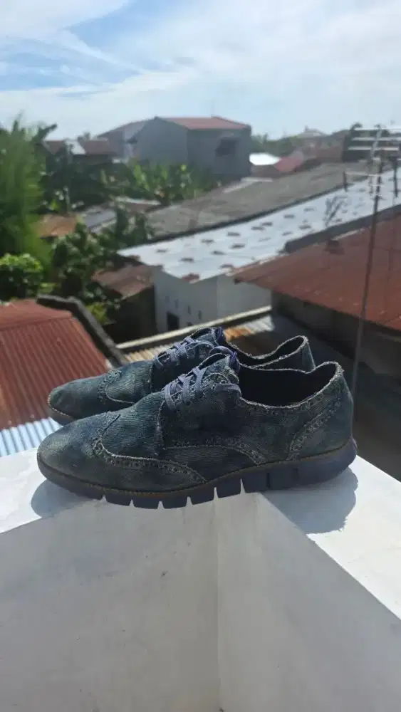 Sepatu Cole Haan Zero Grand Denim Size 43.5