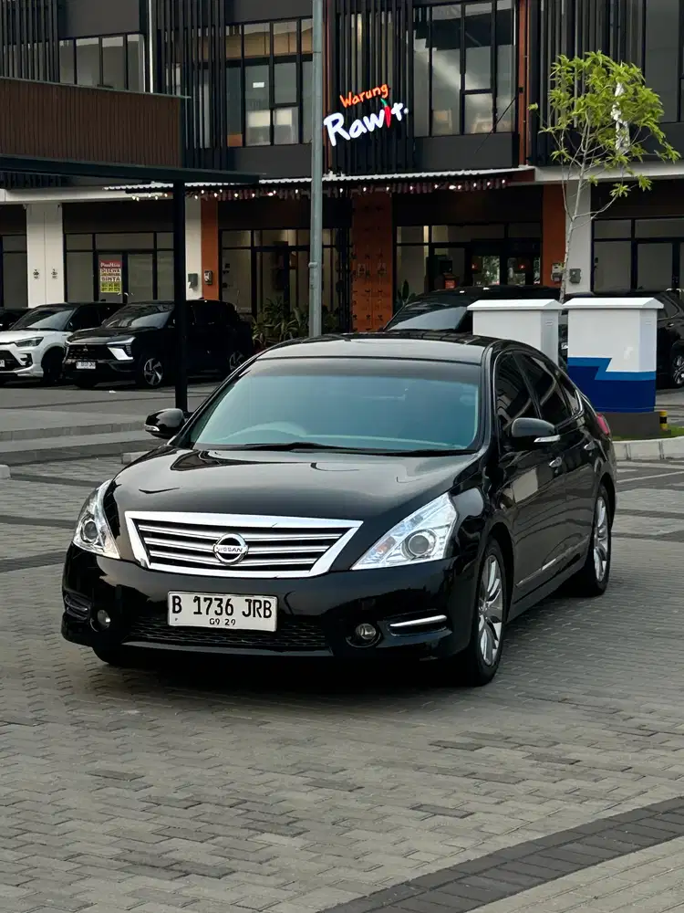 Rare gan Km nya cuma 60rb asli dari baru Nissan Teana XV AT 2013