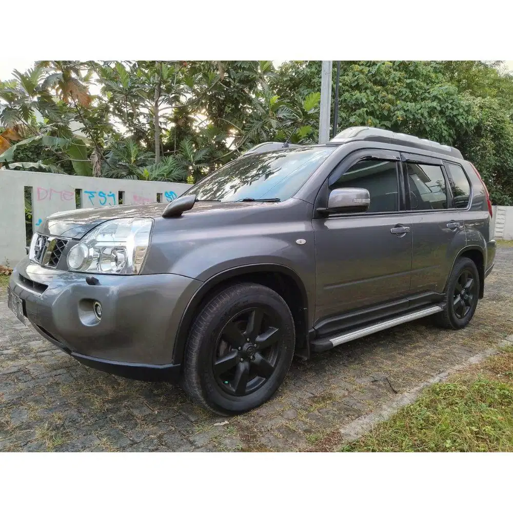 Nissan X Trail Matic 2010 Mulus Siap Pakai