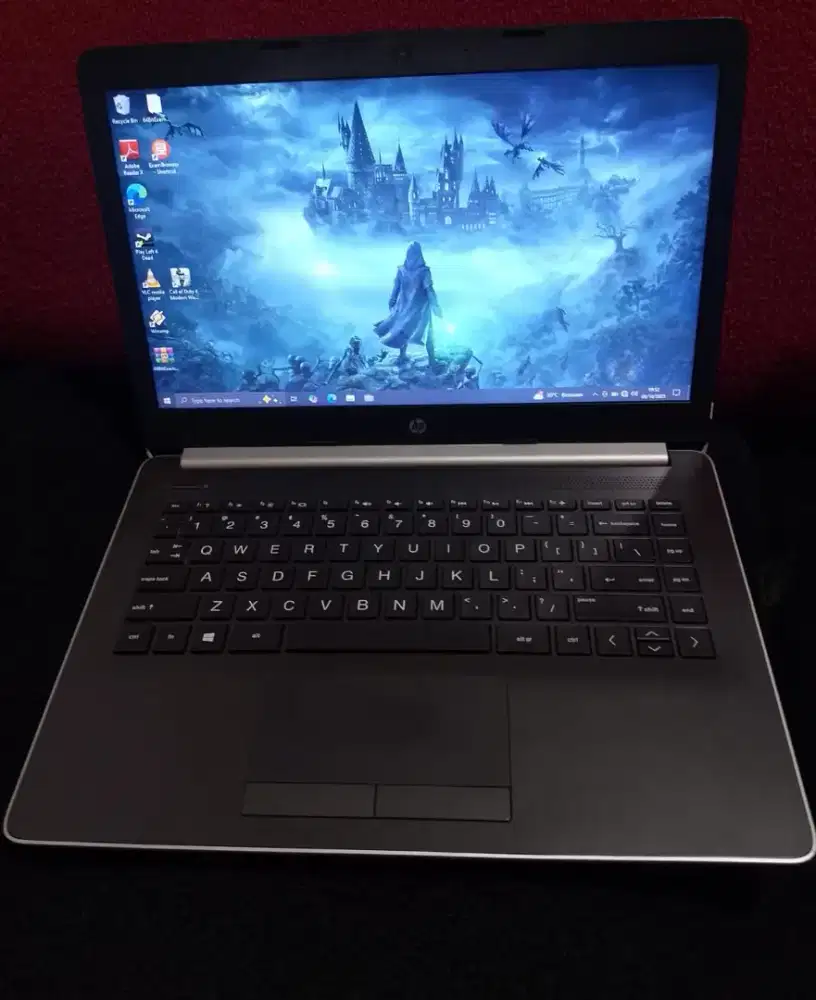 Laptop hp setara i5 gen 6 vga r5