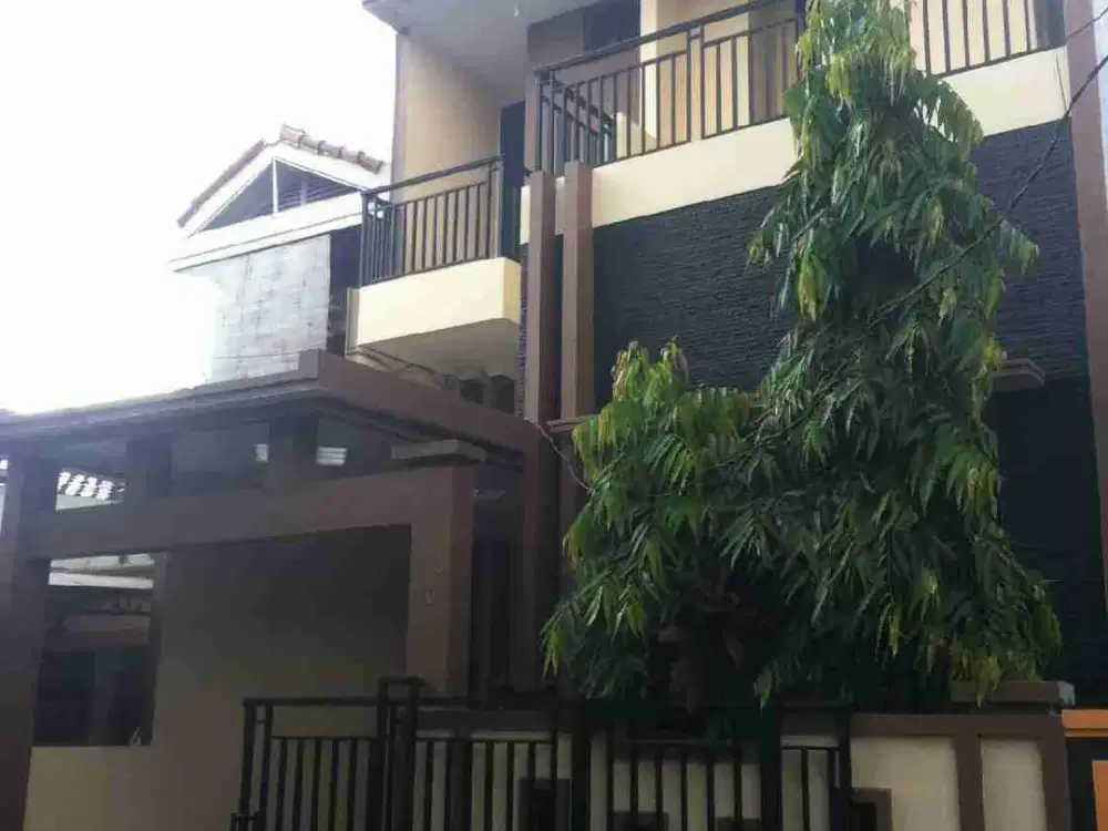 Rumah bebas banjir di jln. sabtu kavling DKI pondok kelapa Jakarta