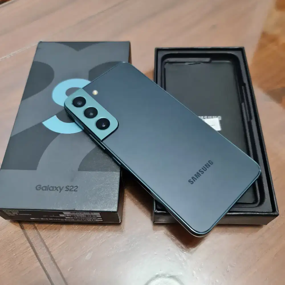 Samsung S22 5G 8/256gb fullset