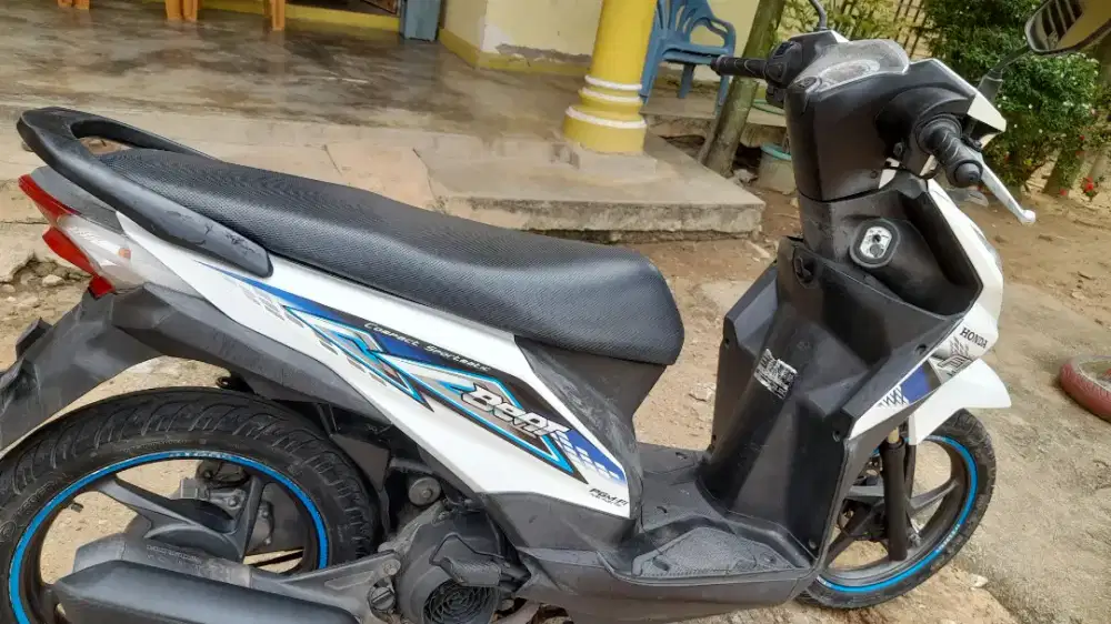 BEAT FI 2014 PUTIH BIRU TANGAN PERTAMA ISTIMEWA