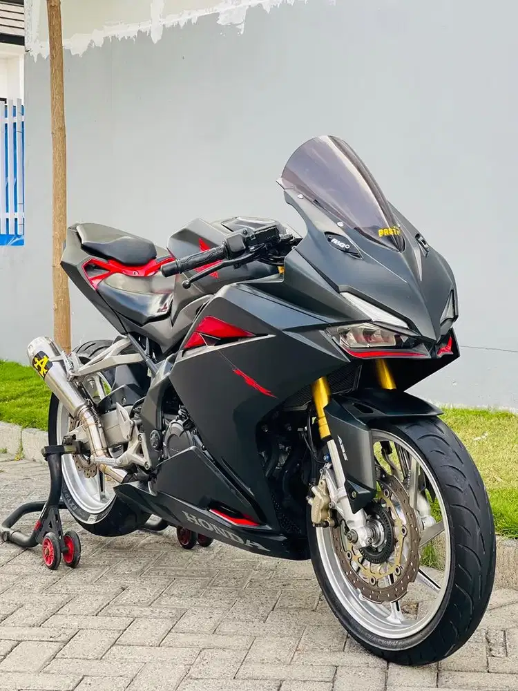 Honda cbr250 rr 2018 abs plat L pajak on cbr250rr black matte cbr 250