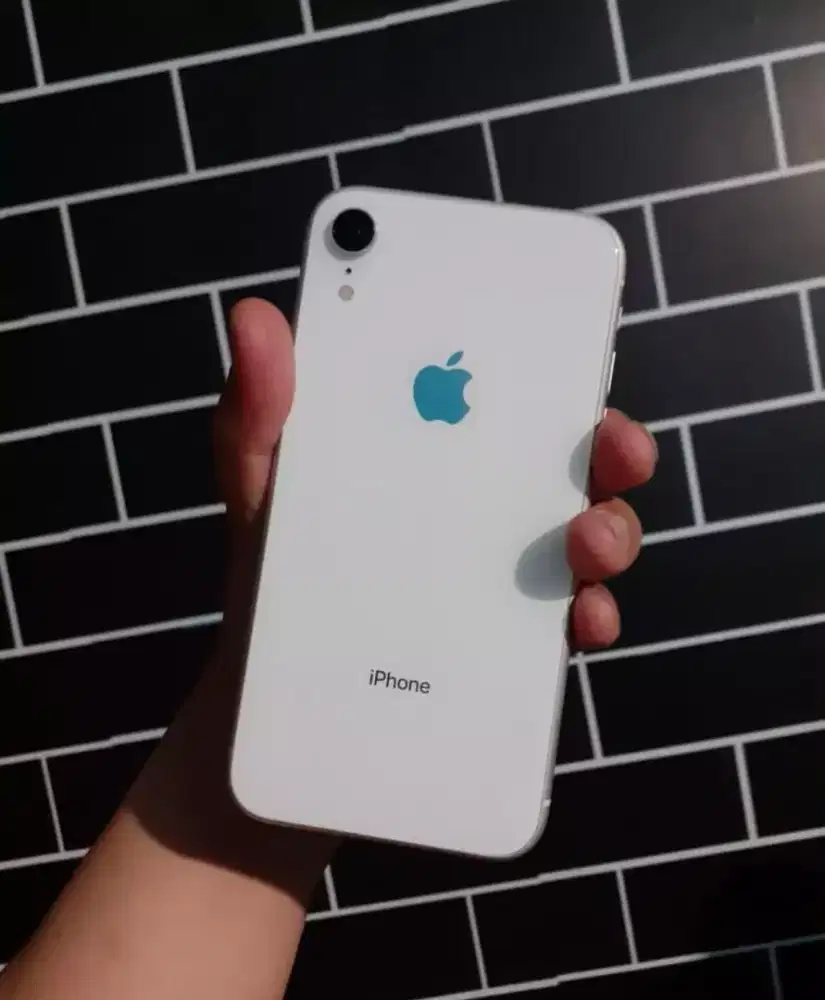 IPHONE XR 64GB FULLSET