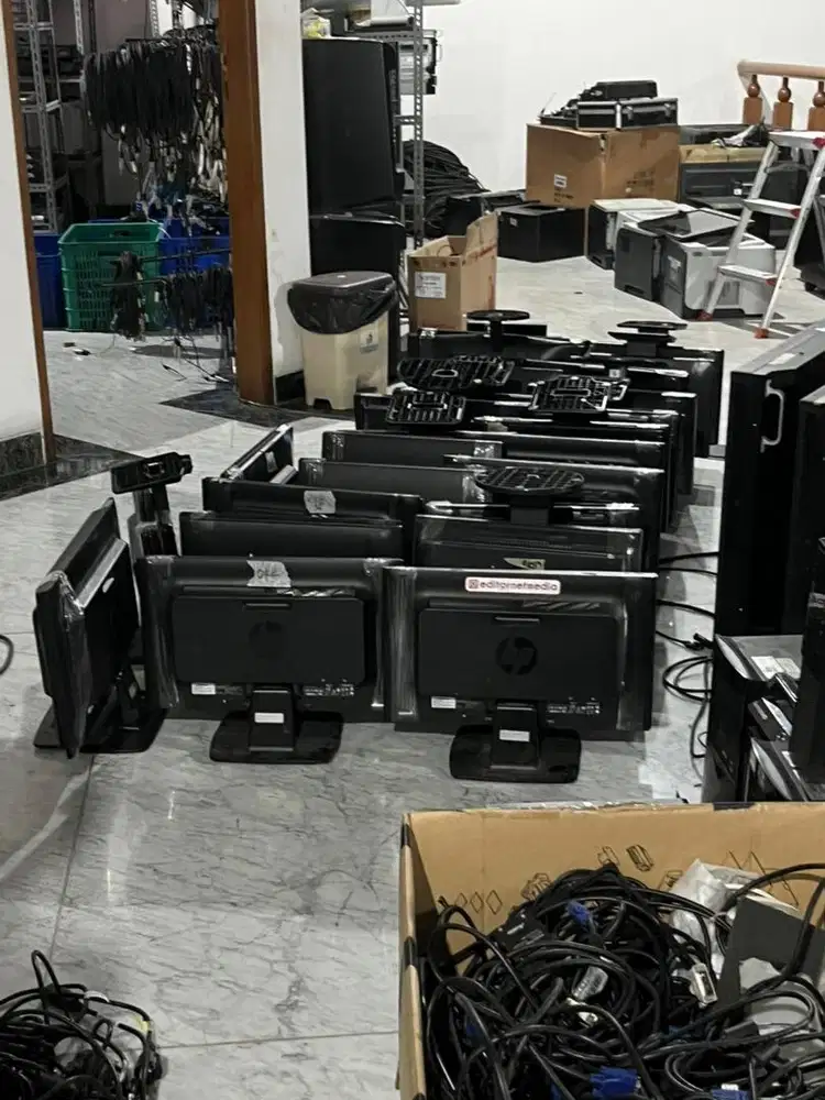 SIAP TERIMA JUAL BELI COMPUTER BARANG X KANTOR BORONGAN DAN SATUAN